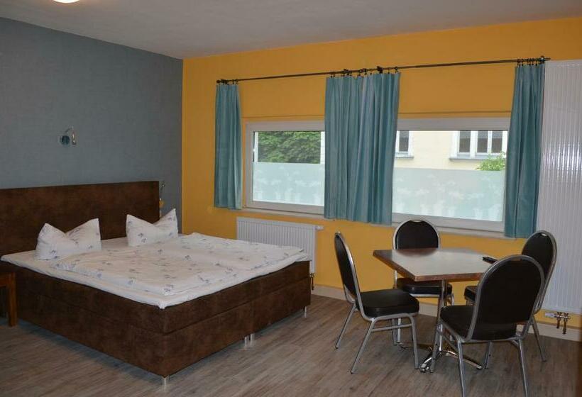 غرفة عائلية, Wittenberg Hotel Garni