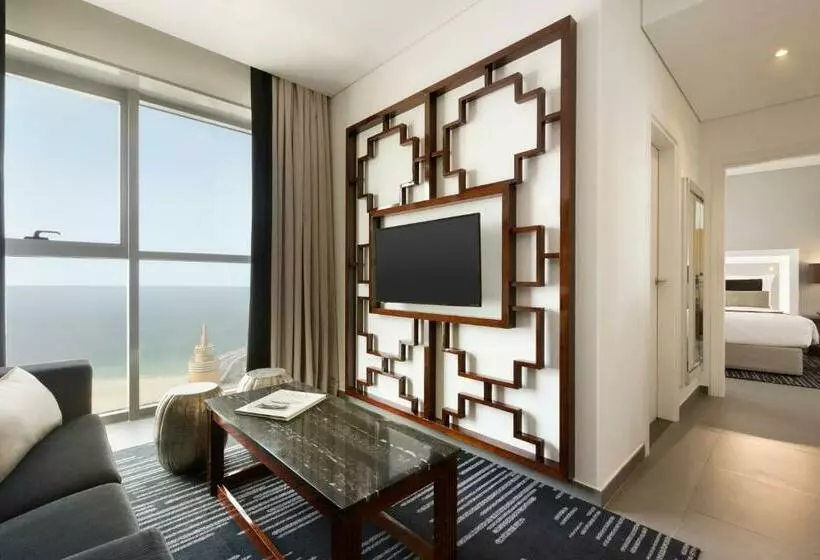 سوییت, The First Collection Marina, Dubai, A Tribute Portfolio