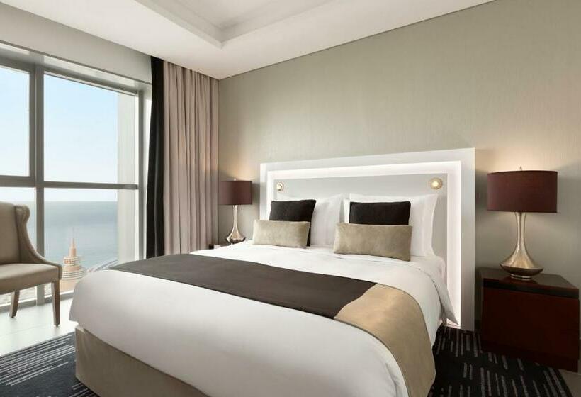 Номер Клуб, The First Collection Marina