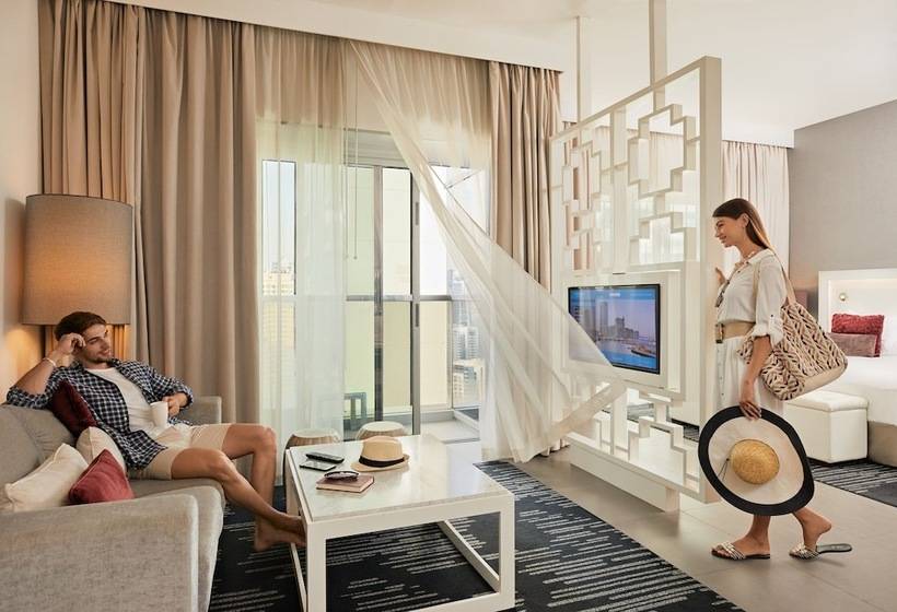 Люкс Клуб, The First Collection Marina