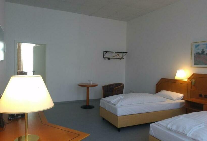 סוויטת 2 חדרי שינה, Willy Hotel Frankfurt