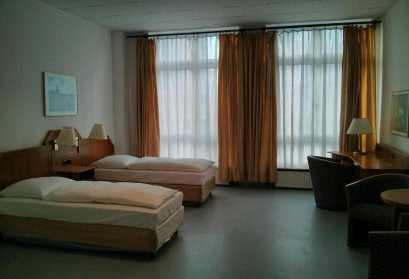 חדר סטנדרט, Willy Hotel Frankfurt