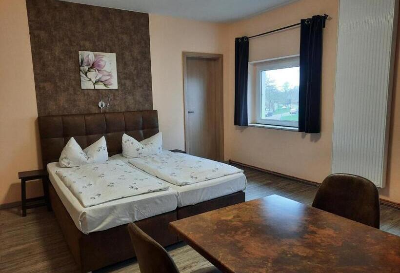 家庭间, Wittenberg Hotel Garni