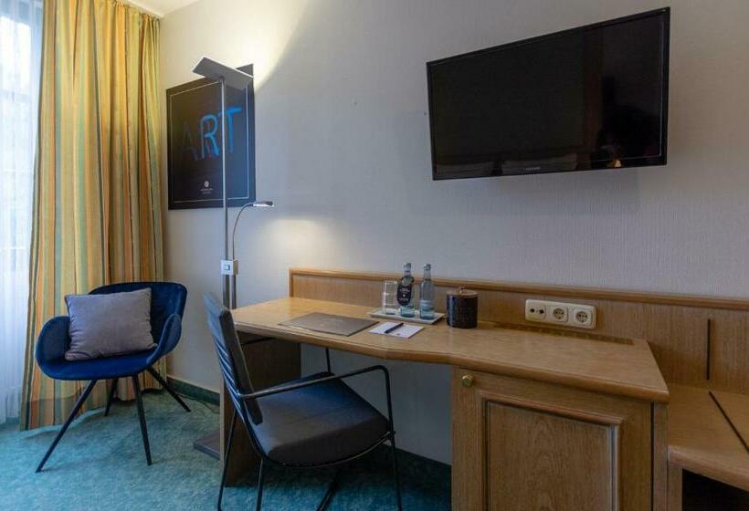 غرفة قياسية فردية, Arthotel Ana Aura