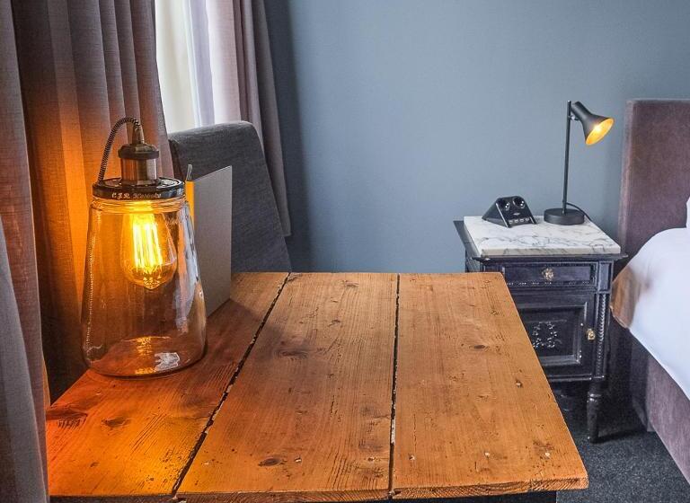 سوییت جونیور, B&b 't Poorthuys