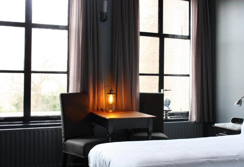 Полулюкс, B&b 't Poorthuys