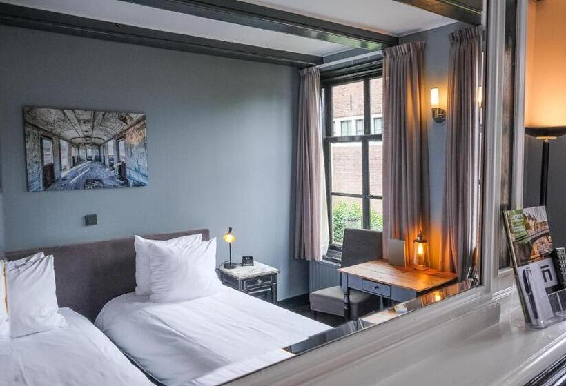 سوییت جونیور, B&b 't Poorthuys