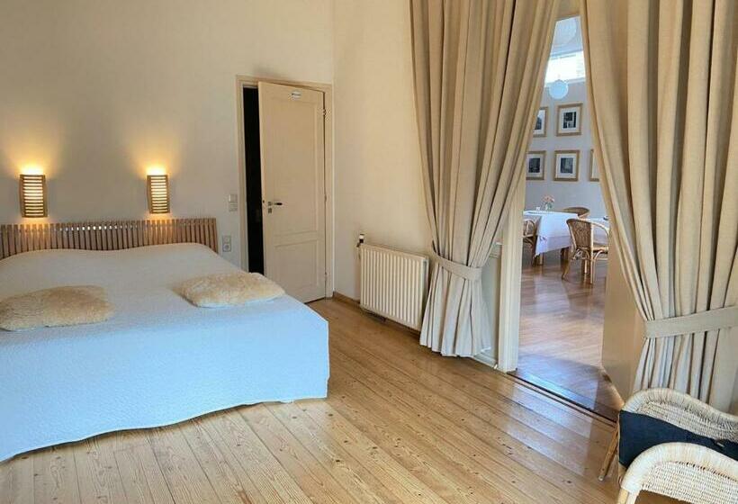 חדר סטנדרט, Het Oude Postkantoor