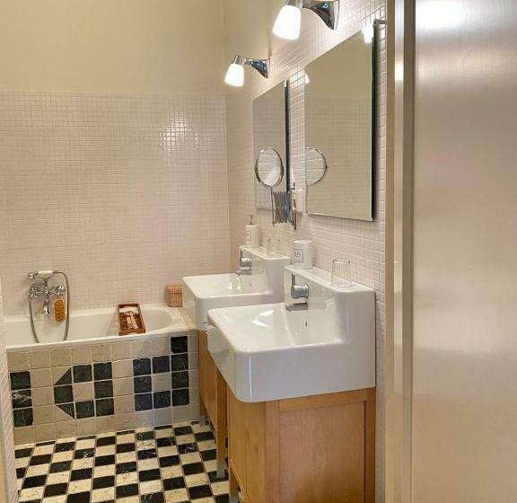 חדר סטנדרט, Het Oude Postkantoor