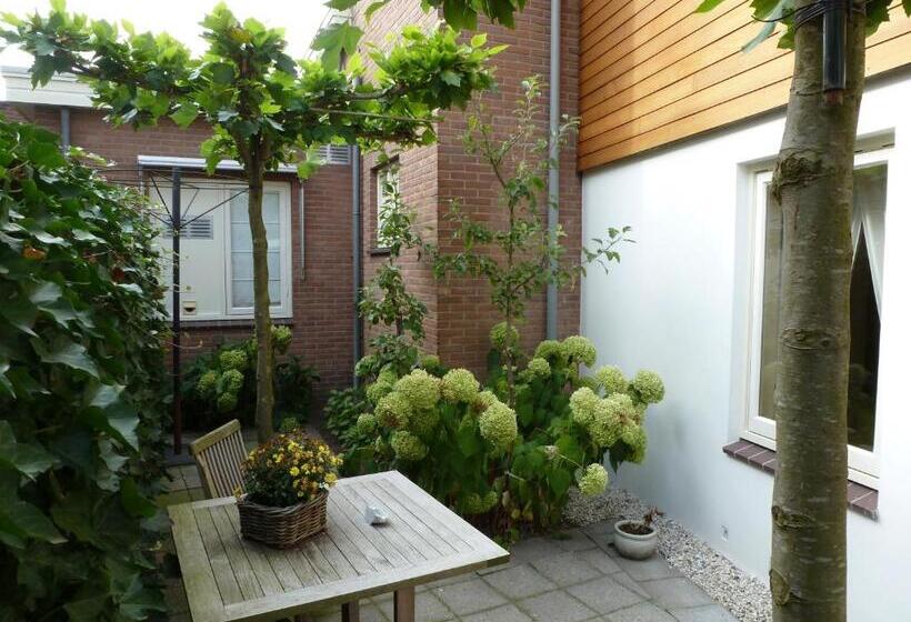 חדר סטנדרט, Het Oude Postkantoor