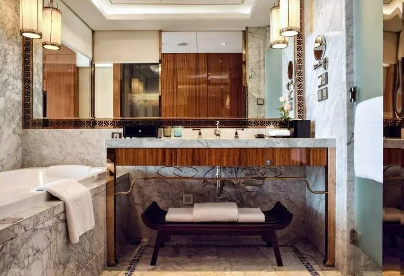 اتاق استاندارد با تخت بزرگ, Minyoun Chengdu Kehua Hotel – Member Of Preferred Hotels & Resorts