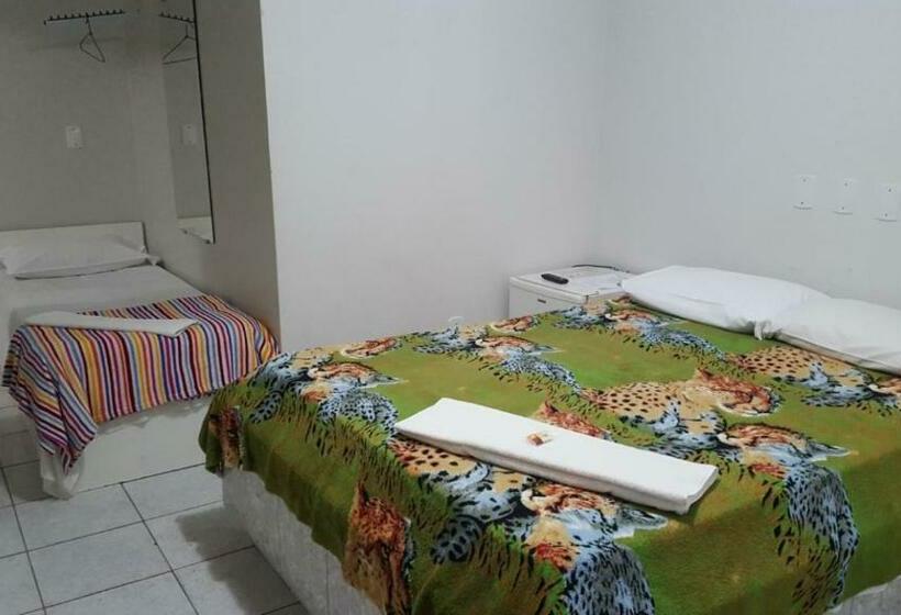 经济四人房间, Abadá