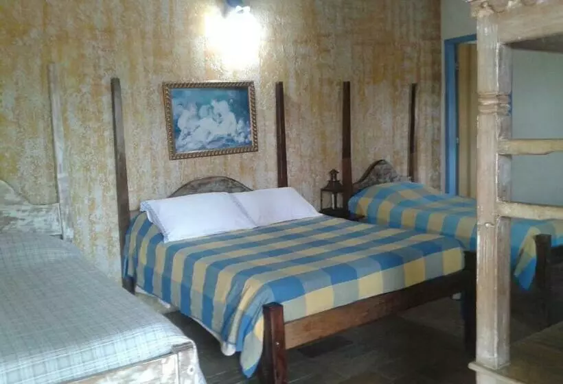 اتاق استاندارد چهار تخته, Arraial Velho Pousada Tematica