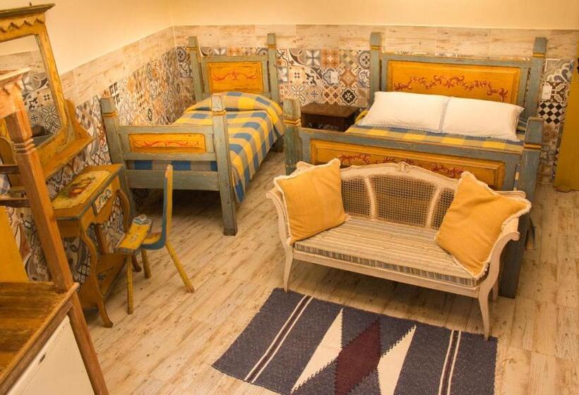 标准三人间, Arraial Velho Pousada Tematica