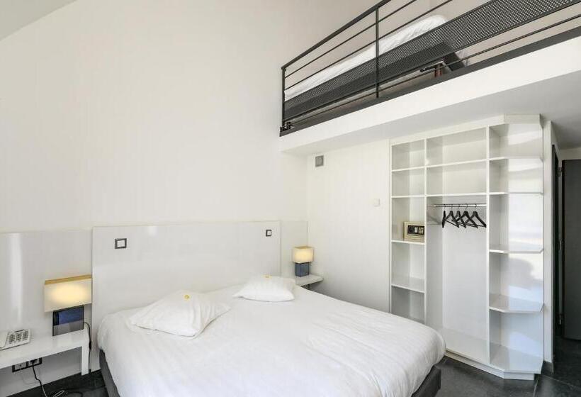 家庭间, Bô Rivage