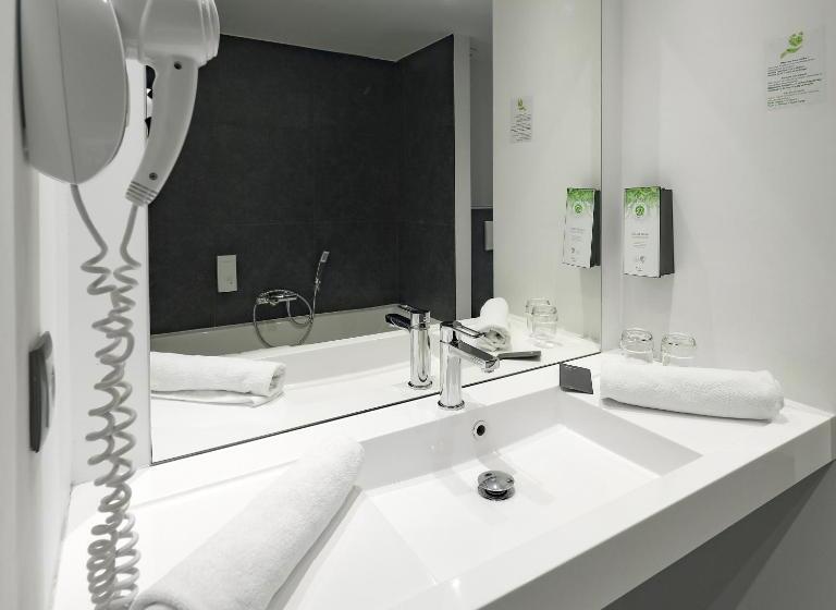 标准工作室, Bô Rivage