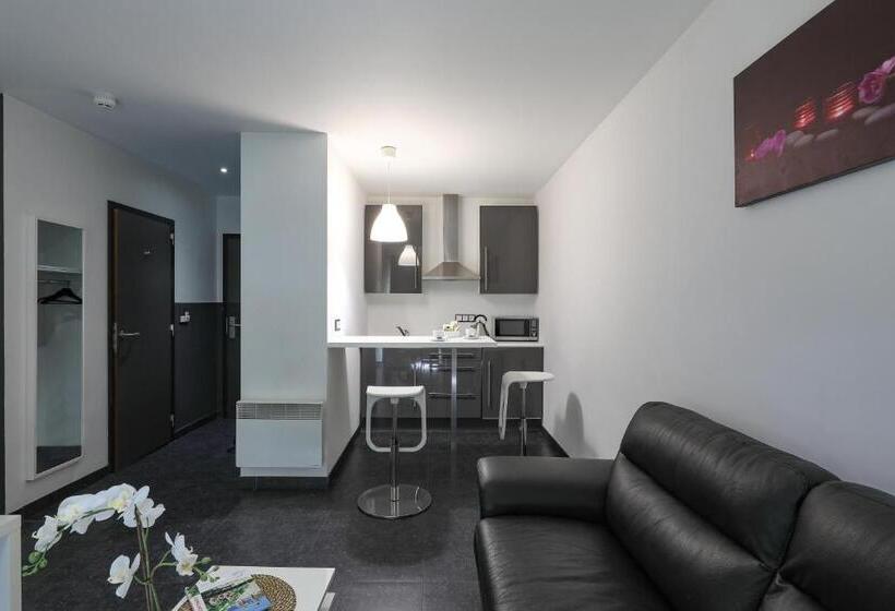 标准工作室, Bô Rivage