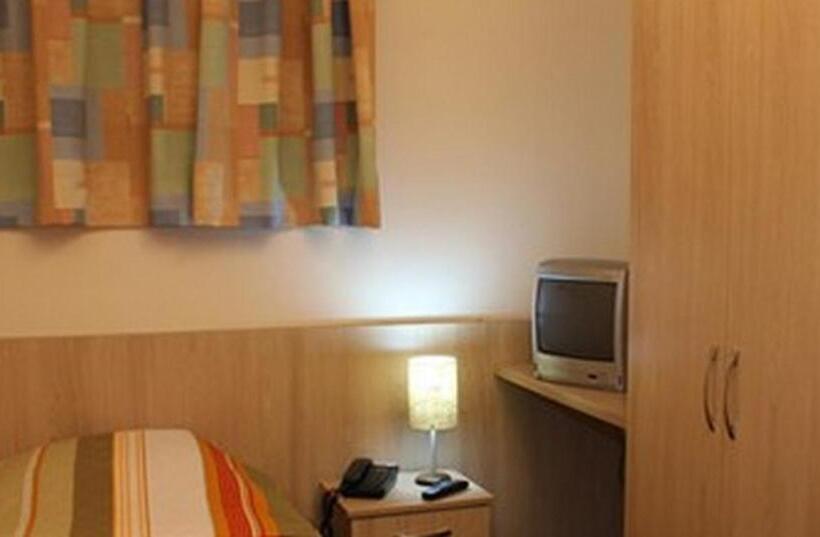 חדר אקונומי יחיד, Euro