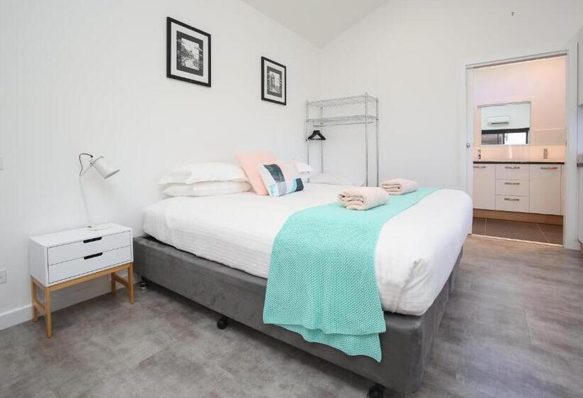 استودیوی لوکس, Mildura Holiday Villas