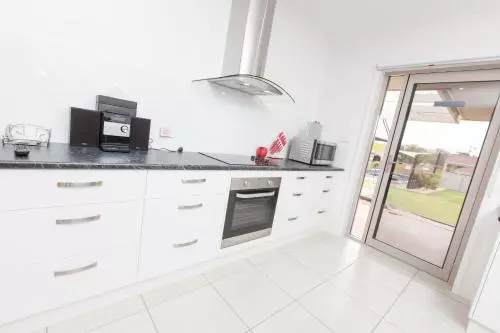 ویلای 3 خوابه, Mildura Holiday Villas