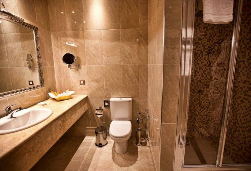 غرفة قياسية, Multi Grand Pharaon