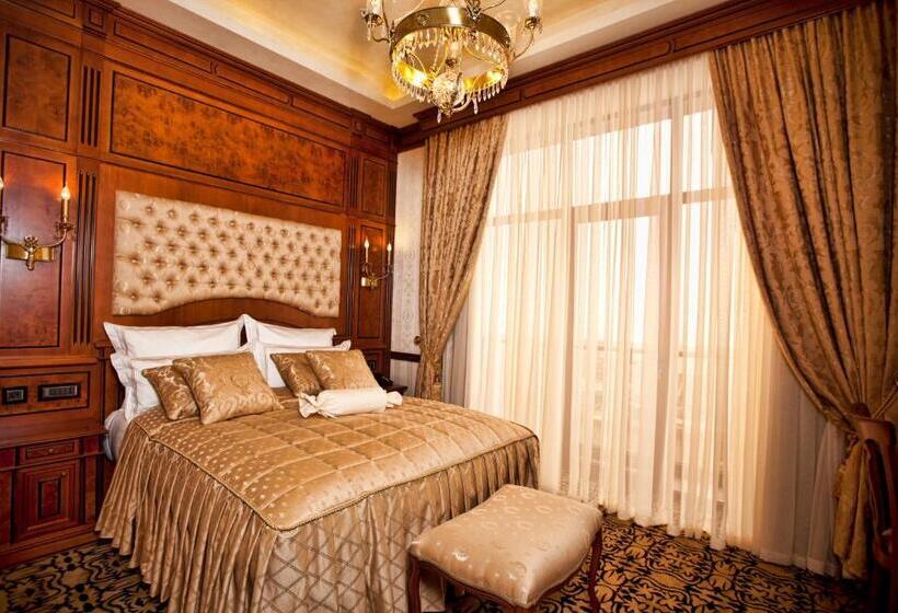 جناح رئاسى, Multi Grand Pharaon