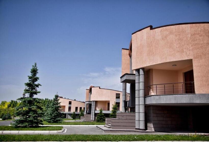 ‫فيلا غرفة نوم واحدة, Multi Grand Pharaon