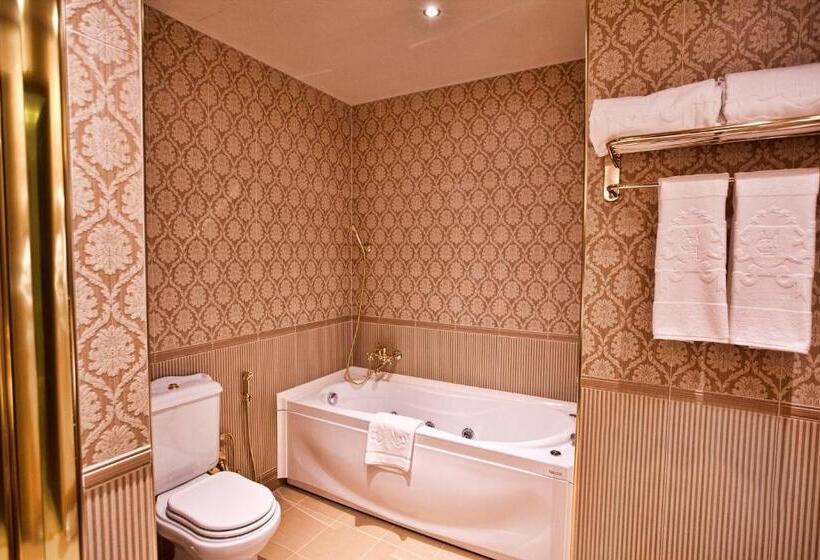 غرفة ديلوكس, Multi Grand Pharaon