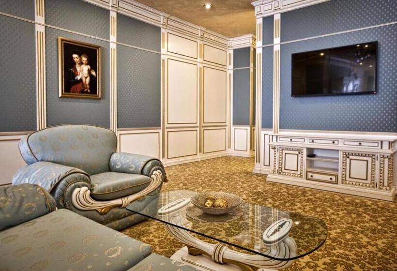 جناح رئاسى, Multi Grand Pharaon