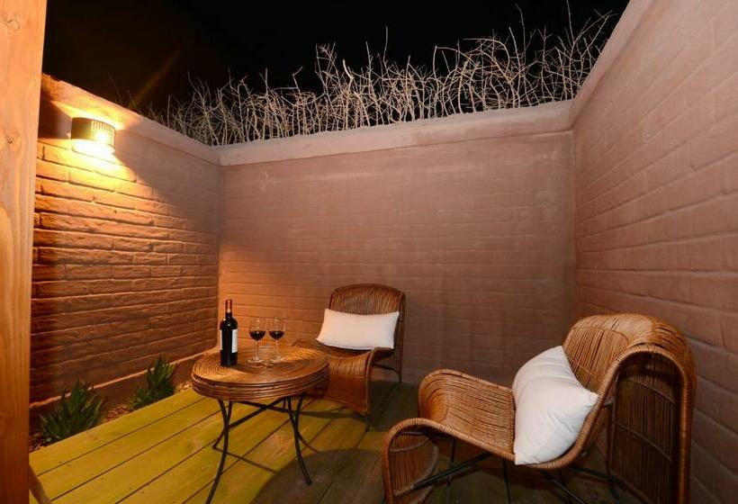 标准间, Pascual Andino