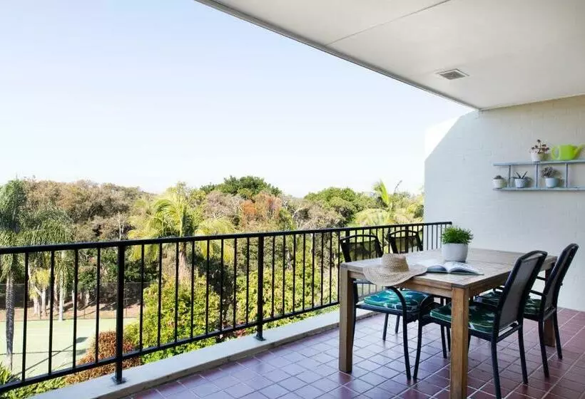 آپارتمان 2 خوابه, The Oasis Apartments And Treetop Houses