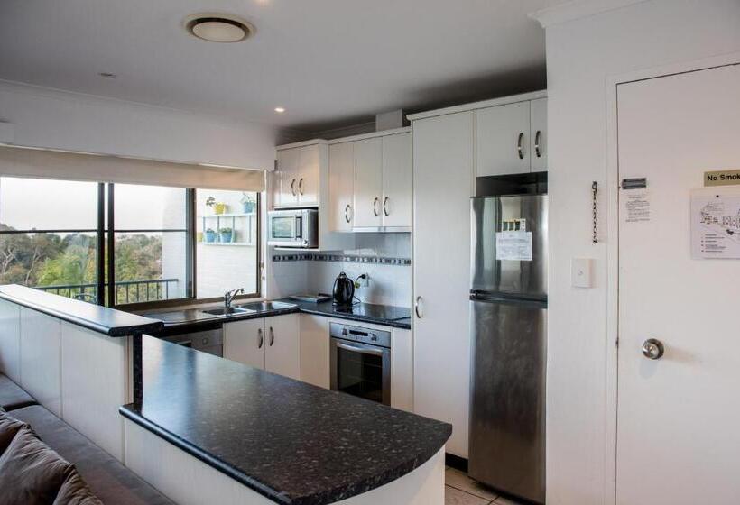 آپارتمان 2 خوابه, The Oasis Apartments And Treetop Houses