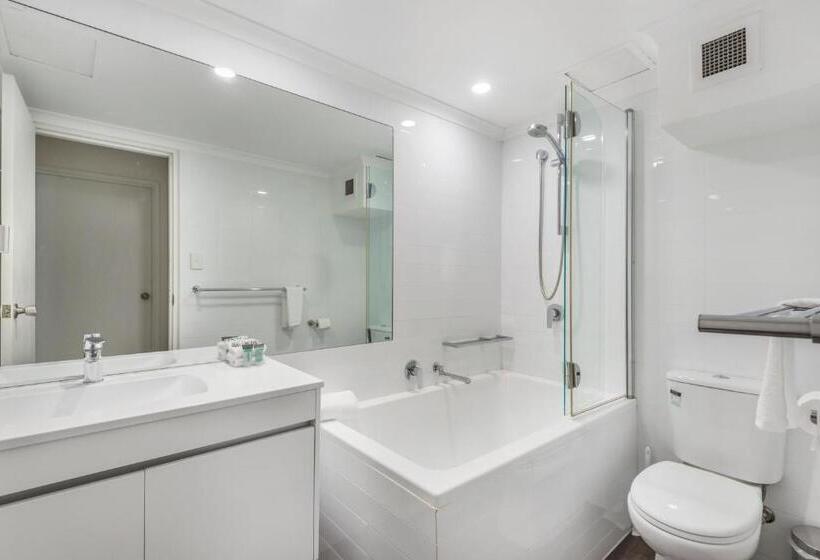 آپارتمان 2 خوابه, The Oasis Apartments And Treetop Houses