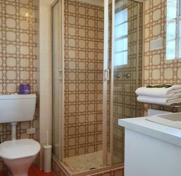 اتاق استاندارد, Motel Margeurita