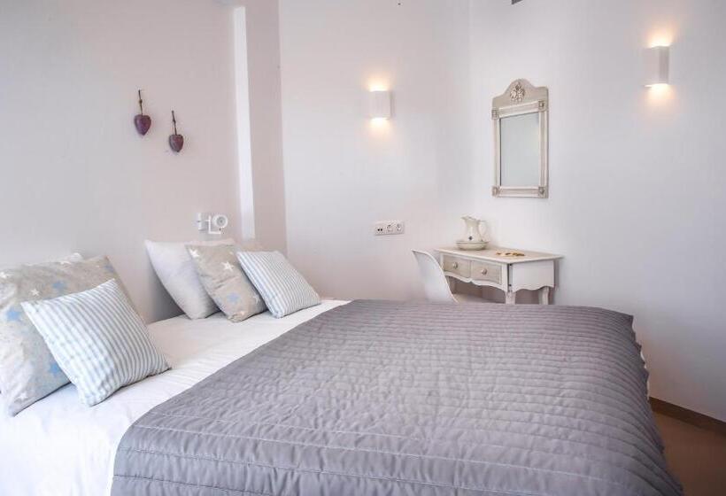 스위트, Anemomiloi Andros Boutique