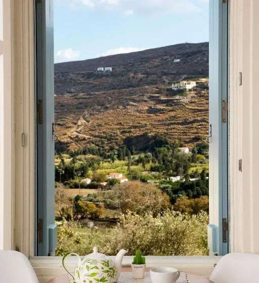 Superior-huone Parveke, Anemomiloi Andros Boutique