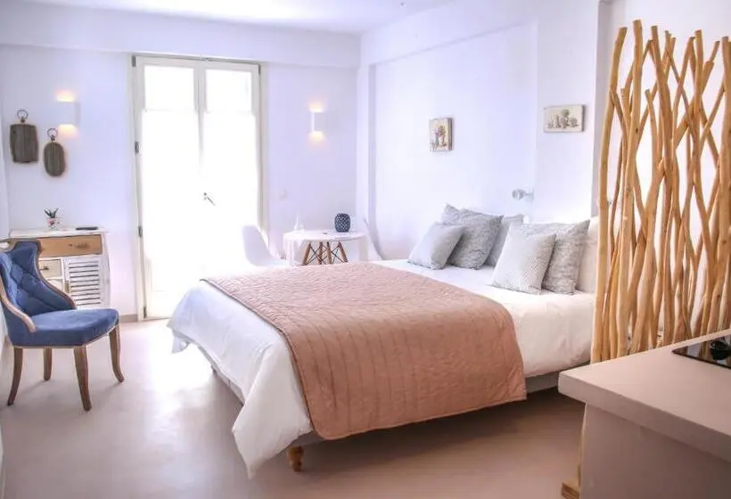 Superior-huone Parveke, Anemomiloi Andros Boutique