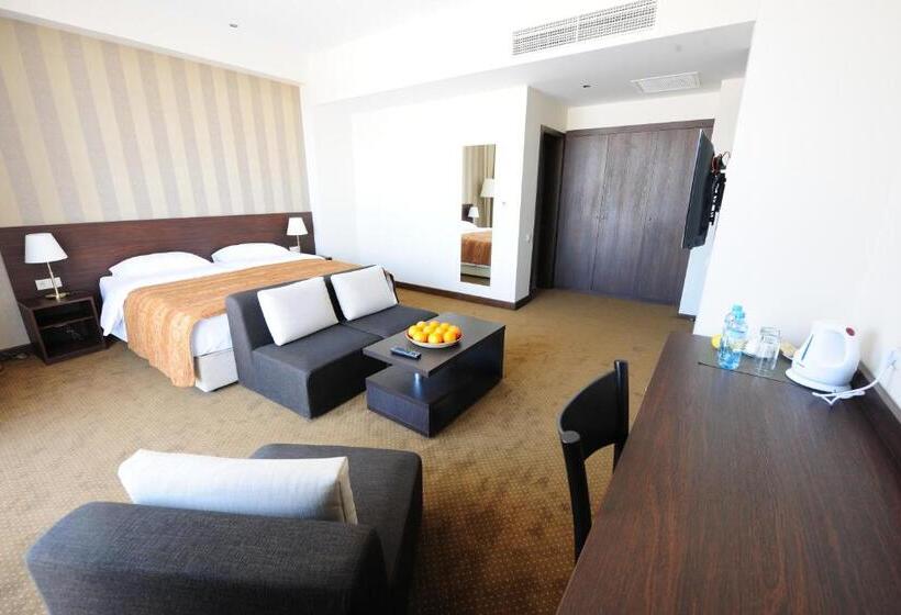 سوییت جونیور, Citrus