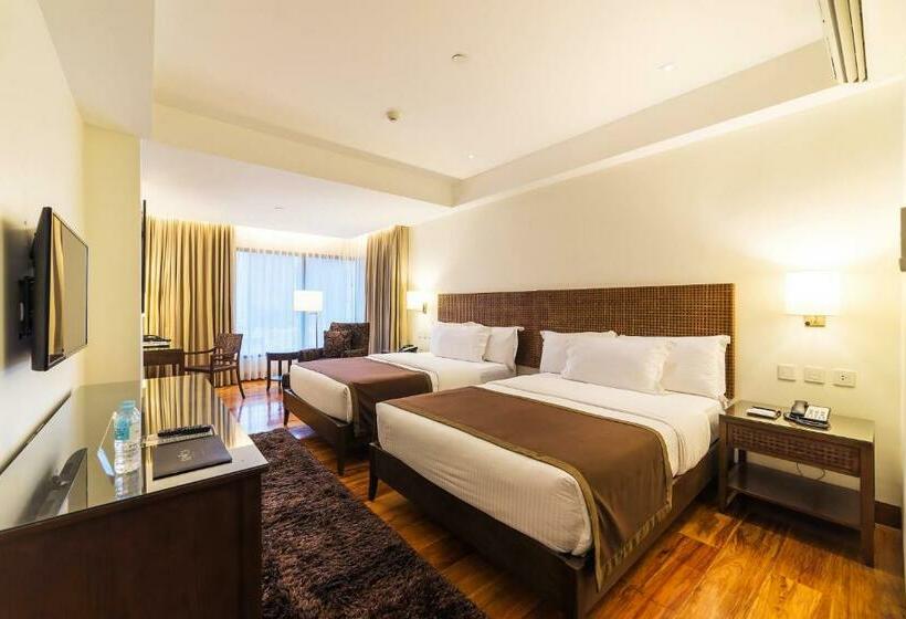 اتاق لوکس, City Garden Grand