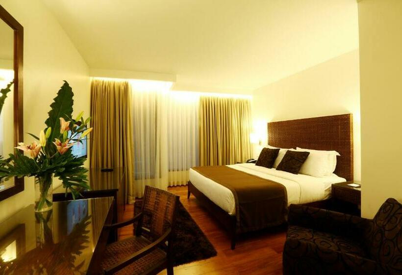 스탠다드 룸 킹사이즈 침대, City Garden Grand