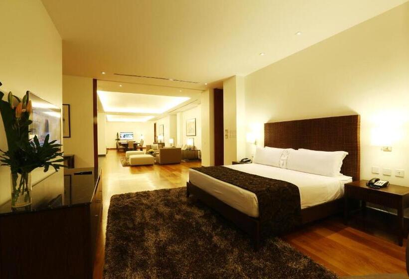 سوییت, City Garden Grand