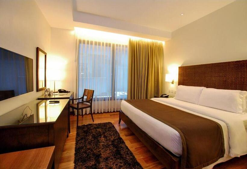 스탠다드 룸 킹사이즈 침대, City Garden Grand