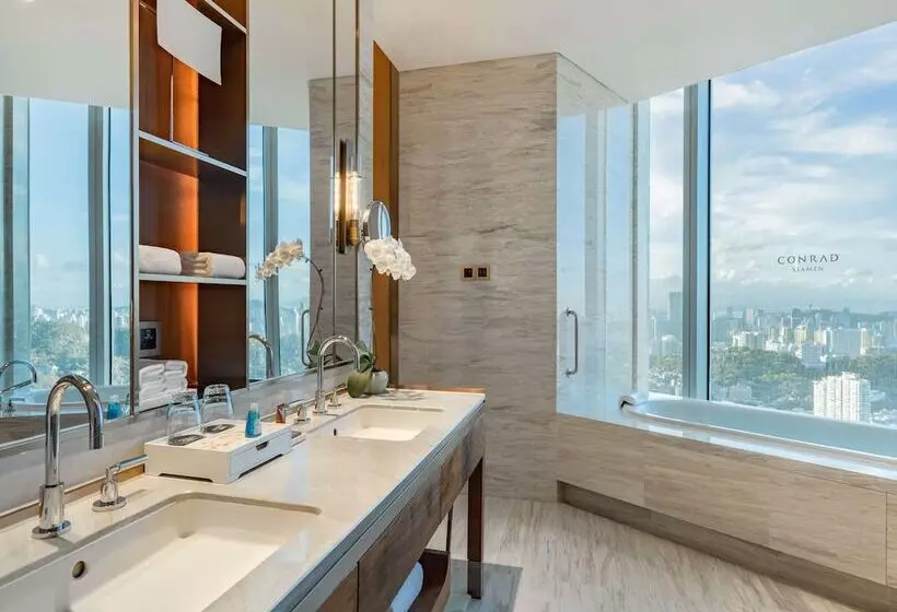 Deluxe Room Mountain View, Conrad Xiamen