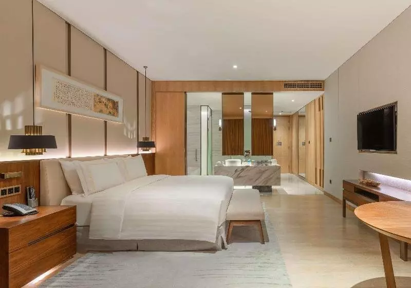 اتاق لوکس با چشم‌انداز دریا, Conrad Xiamen