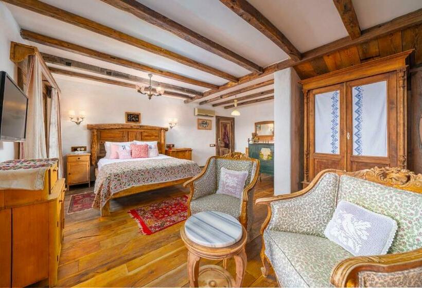 Suite, Fidanka