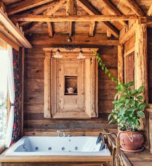 Presidential Suite, Fidanka