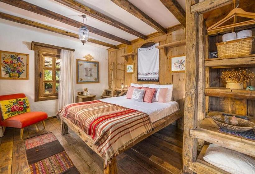 Standard Room Garden View, Fidanka