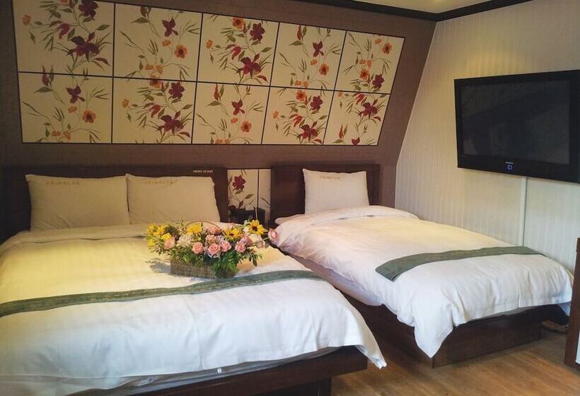 Номер Deluxe, Suncheon Nobless