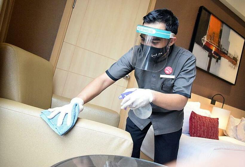 주니어 스위트, Grand Zuri Bsd City