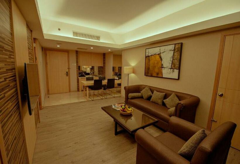 주니어 스위트, Grand Zuri Bsd City